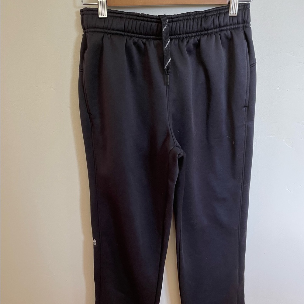Under armor pants